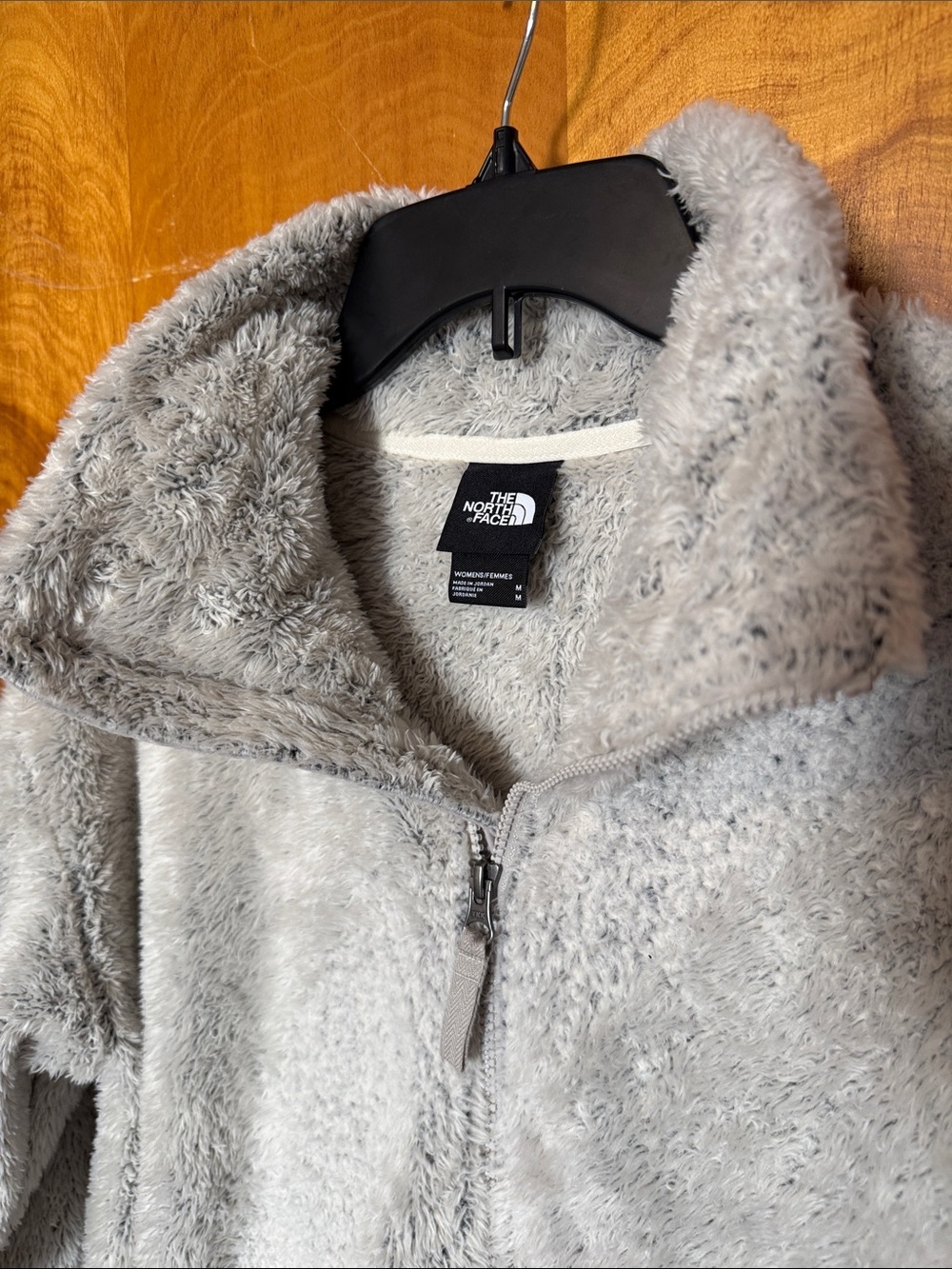 The North Face Women’s Plush Teddy Fleece Jacket - Light Gray - Picture 5 of 6